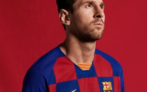 A Barcelona új meze