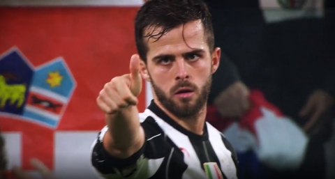 Pjanic a Barcelonához igazol