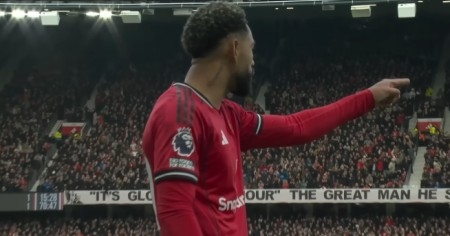 Manchester United, Premier League