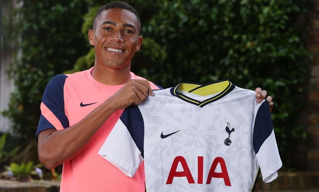Tottenham, Carlos Vinicius